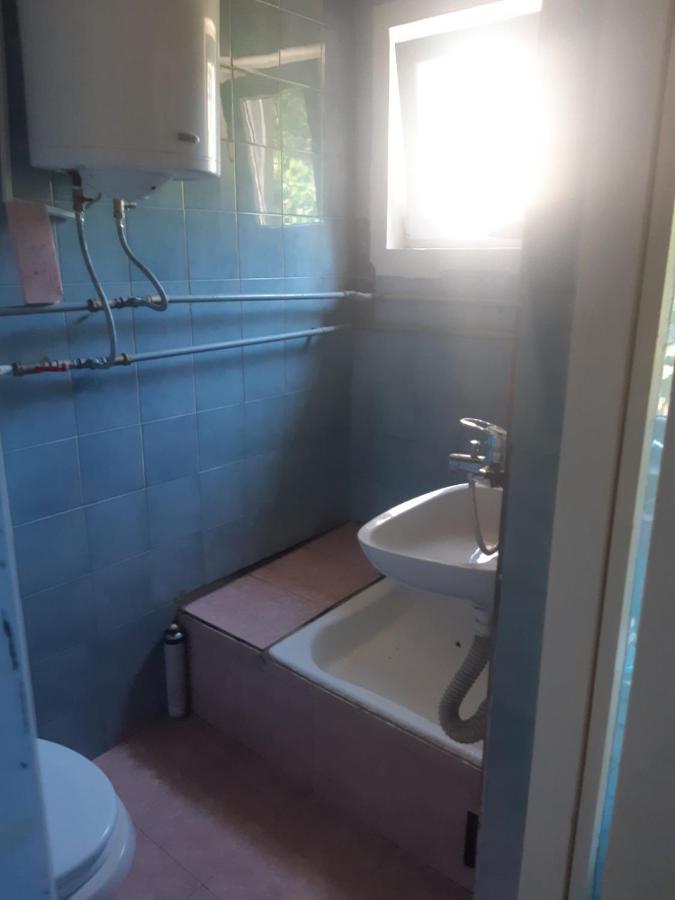 Apartman Novi Sad - Apartment Novi Sad Sremska Kamenica Luaran gambar