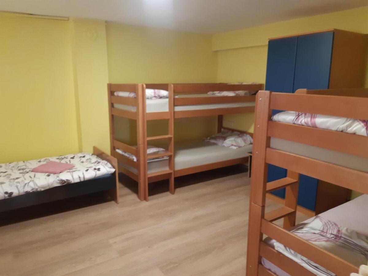 Apartman Novi Sad - Apartment Novi Sad Sremska Kamenica Luaran gambar